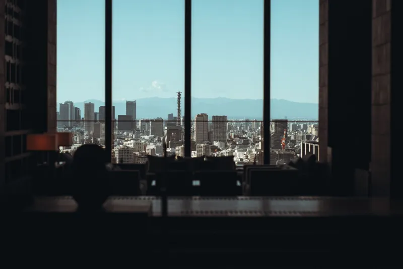 Dim the Room, Sharpen the Mind: What Japanese Lighting Design Knows That America's Offices Don't